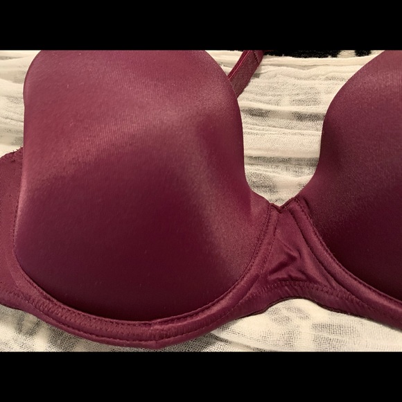 34D Bra, Burgundy Colored. - Picture 2 of 5